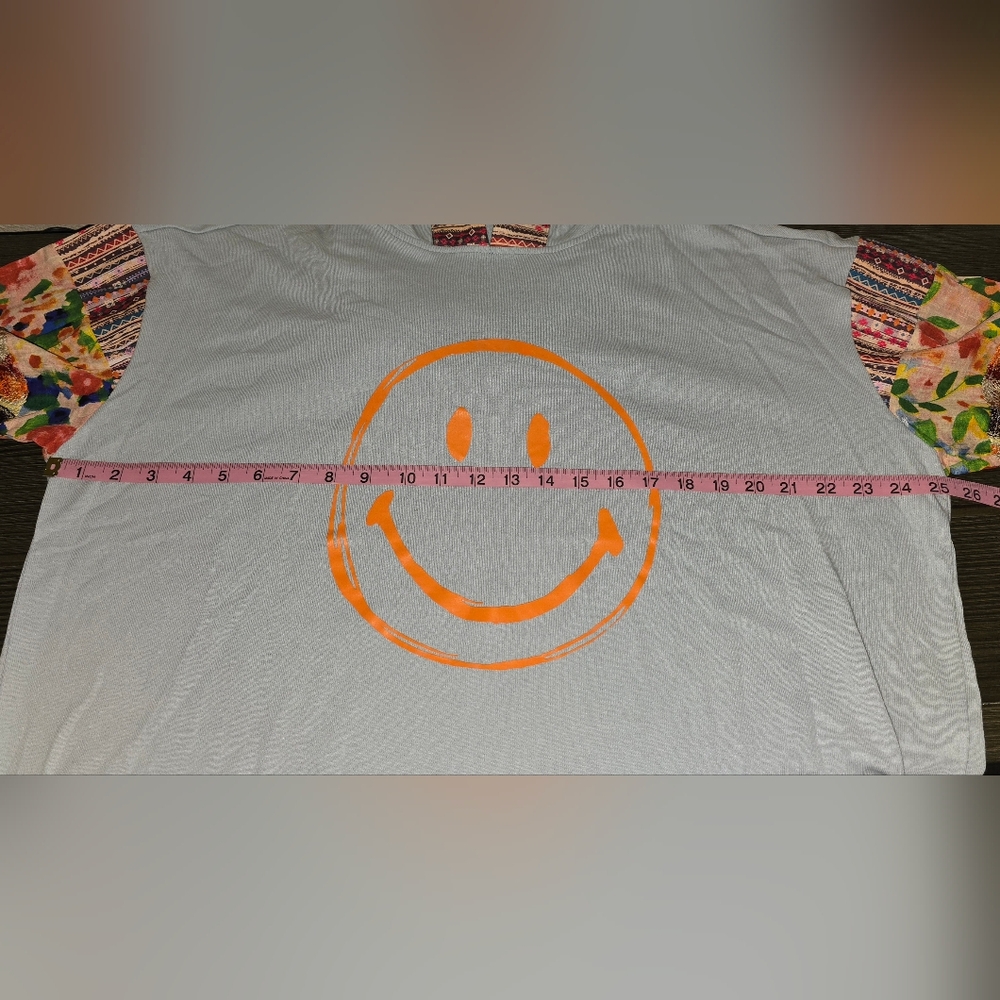 Easel Light Gray Hoodie with Orange Smiley Face (F) - Picture 6 of 9